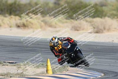 media/Nov-16-2025-Race Pace (Sun) [[8c5fa54630]]/Non Verified Riders (1st 20 Minutes)/2-Turn 10 (1010am)/